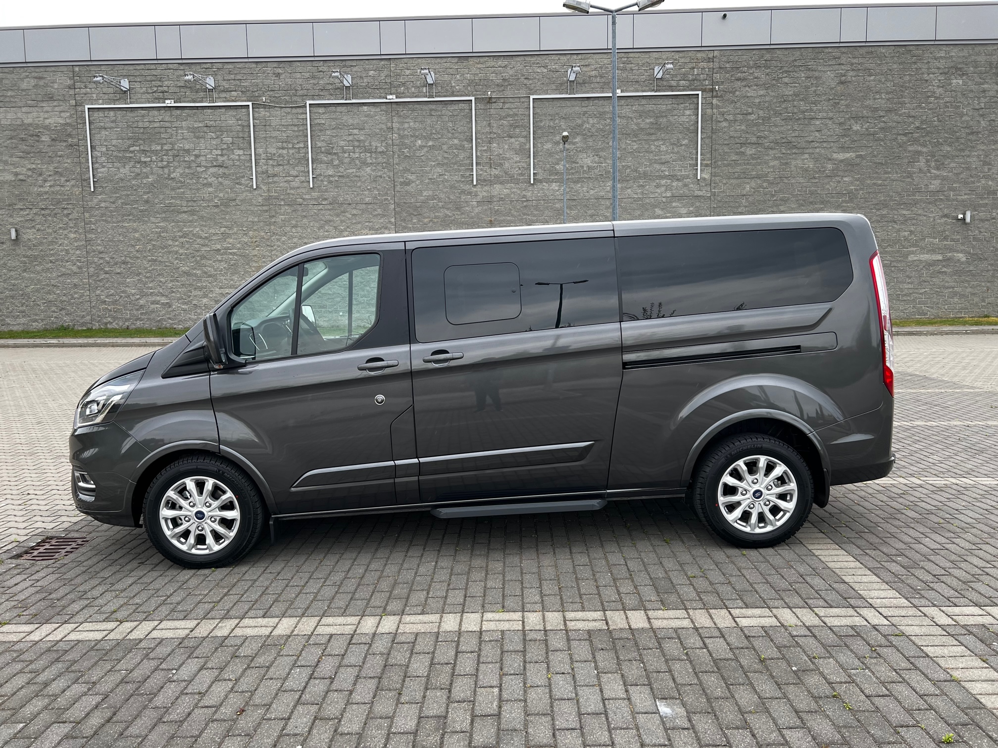 FORD TOURNEO CUSTOM LONG AUTOMAT