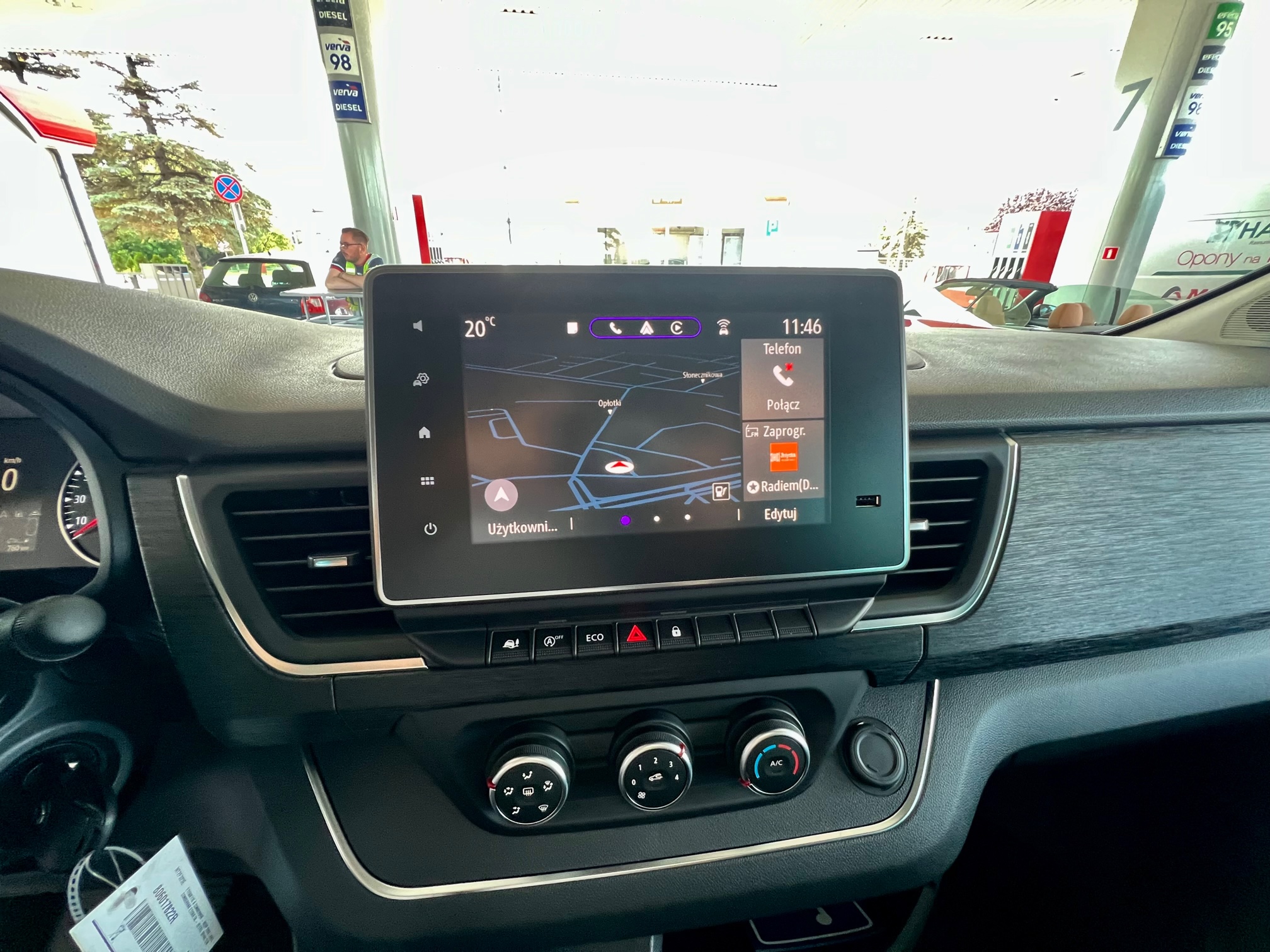 RENAULT TRAFIC LONG 2.0 DCI 9 OSOBOWY NAVI CARPLAY 2X DRZWI BOCZNE