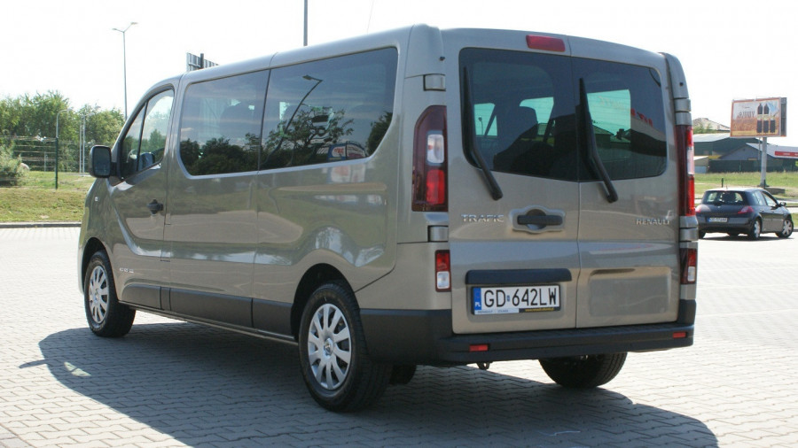 Renault Trafić Long 9.osobowy