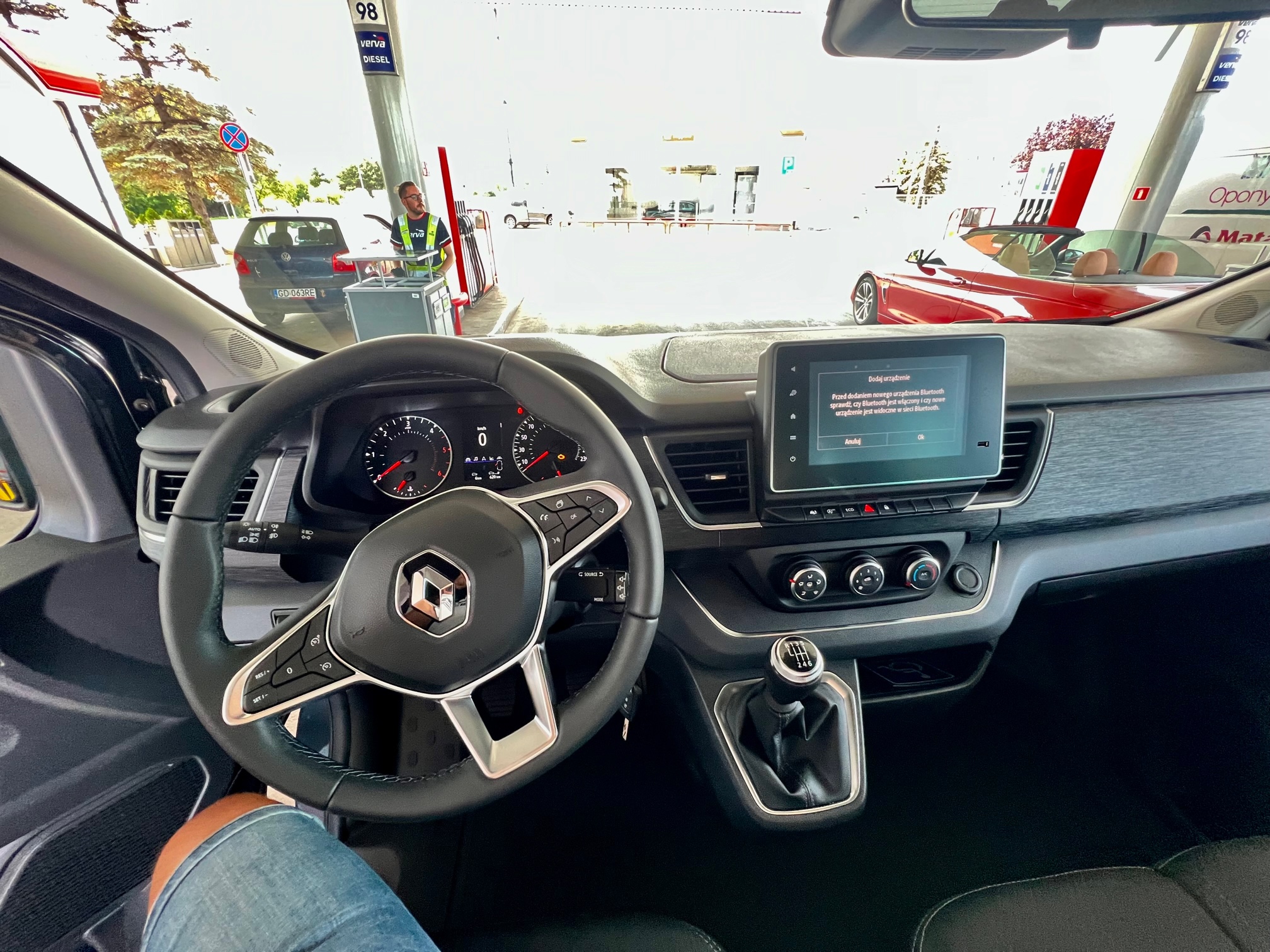 Renault trafic Long Najnowszy 9.os