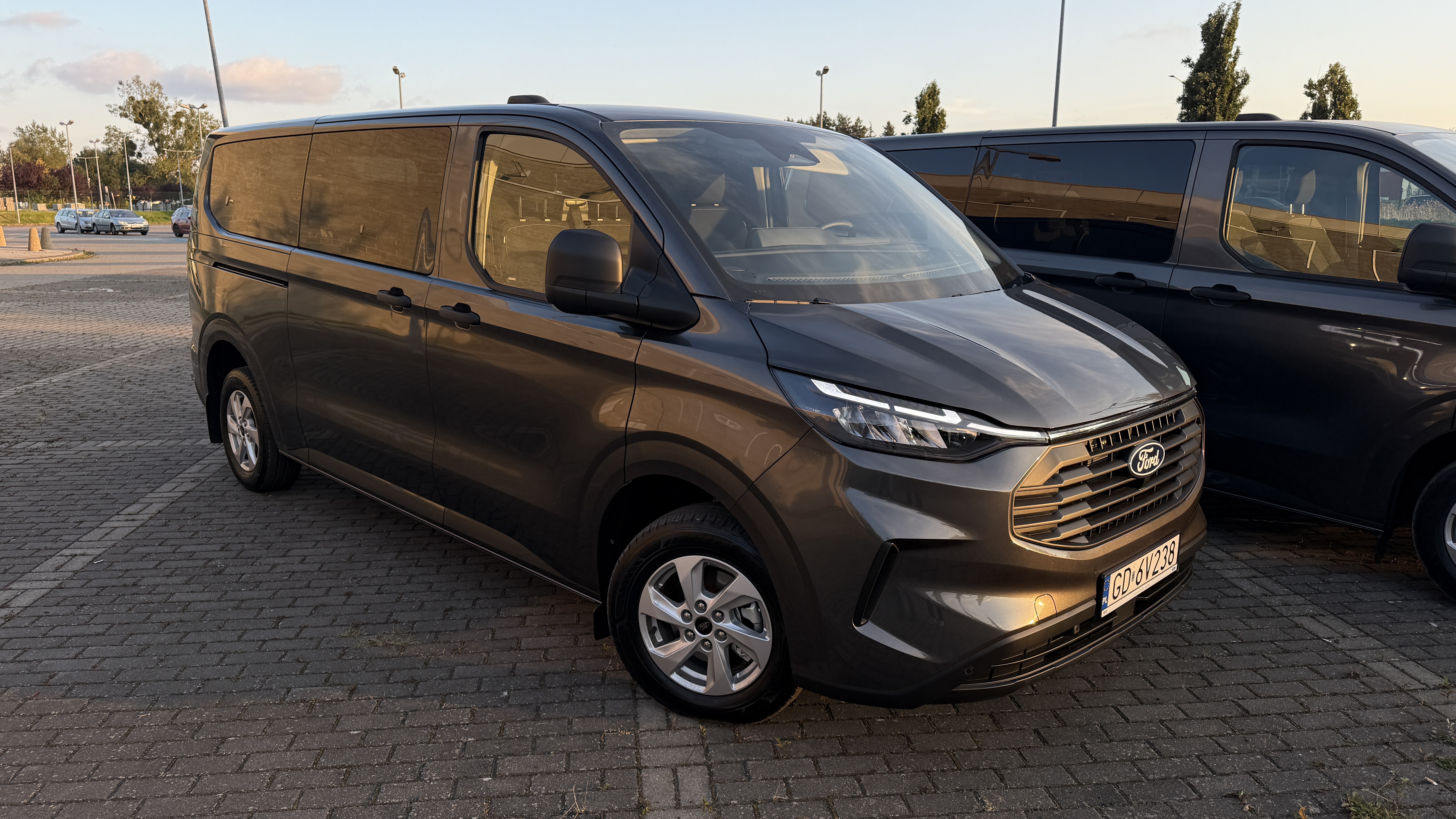 ford tournee custom 2.0 tdci automat long super komfort